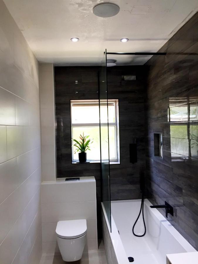 Kings Lynn, Double Bedroom, Newly Renovated Bathroom 金斯林 外观 照片